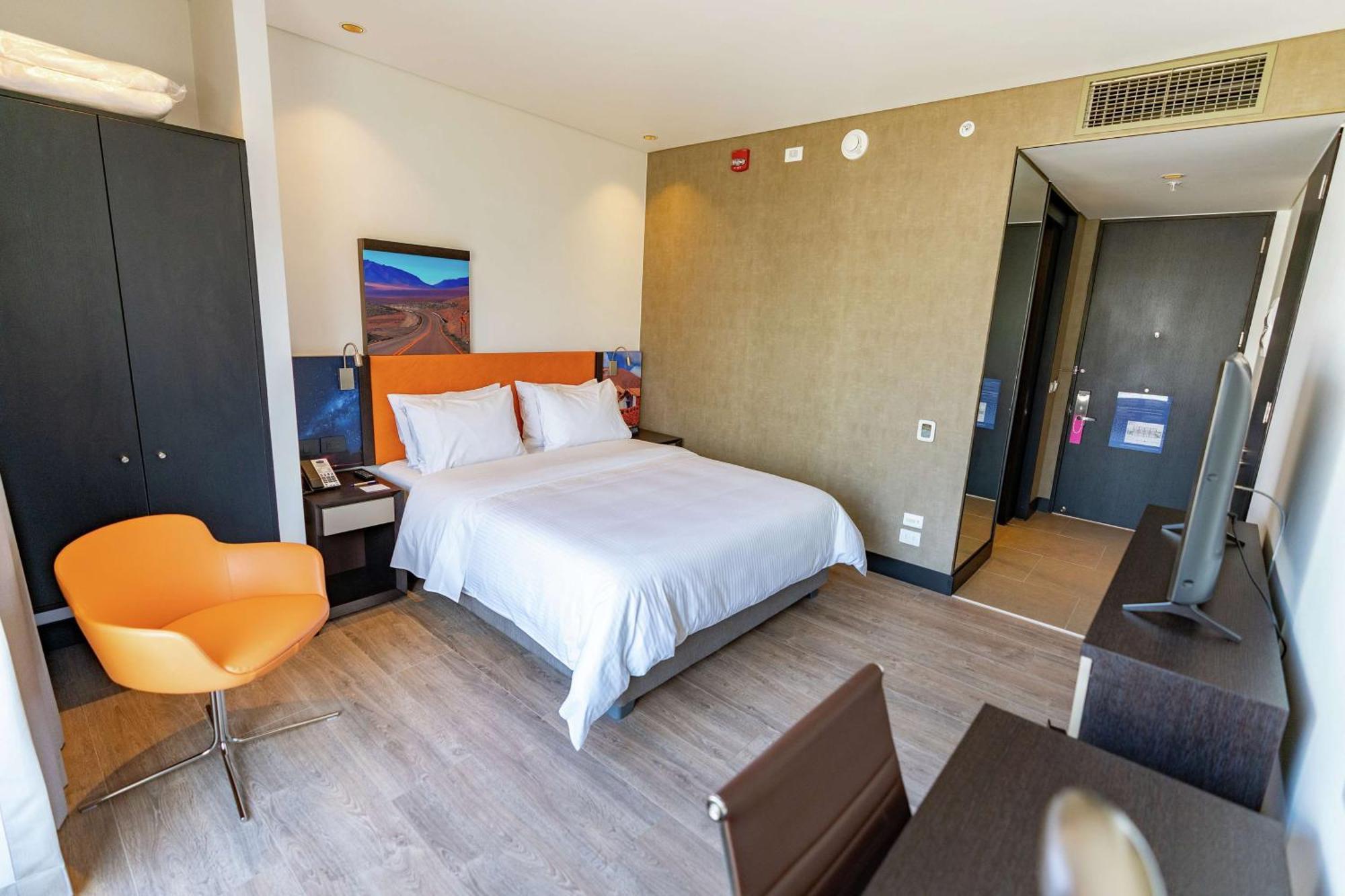 Hampton By Hilton Antofagasta Hotel Exterior photo