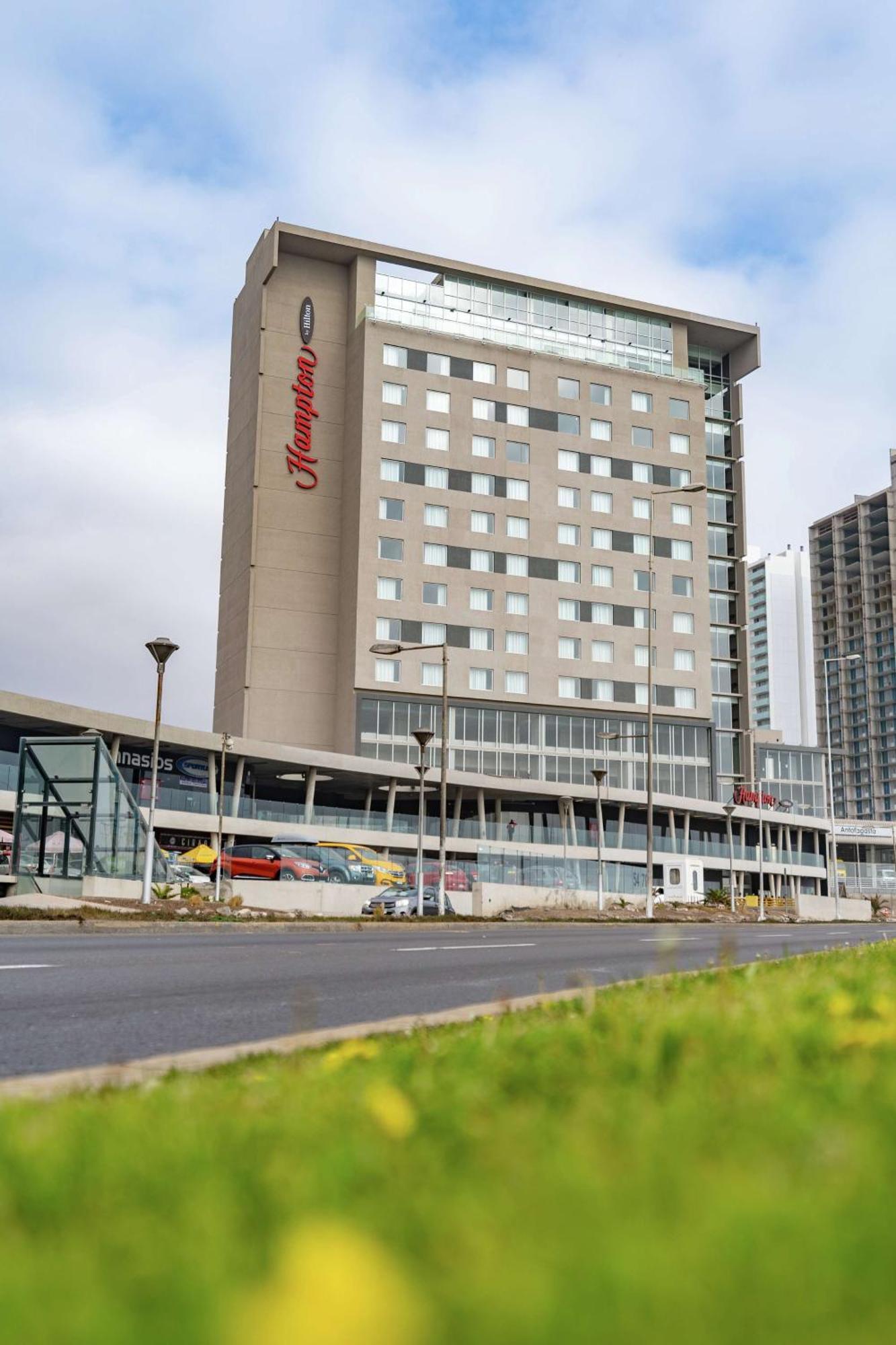Hampton By Hilton Antofagasta Hotel Exterior photo